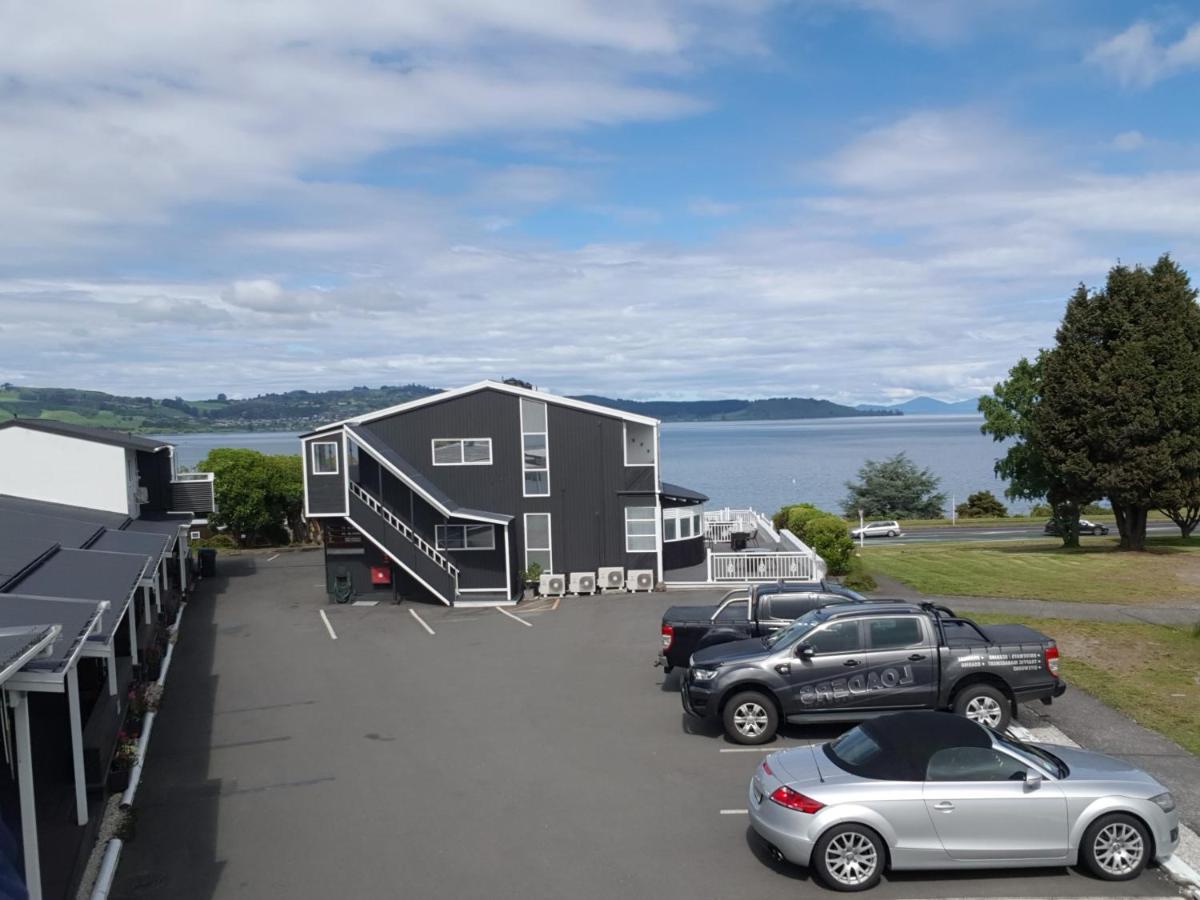 Vu Thermal Lodge - Adults Only Motel Taupo Exterior photo
