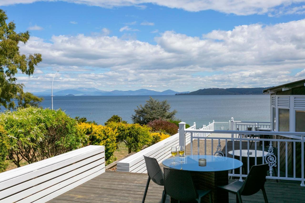 Vu Thermal Lodge - Adults Only Motel Taupo Exterior photo