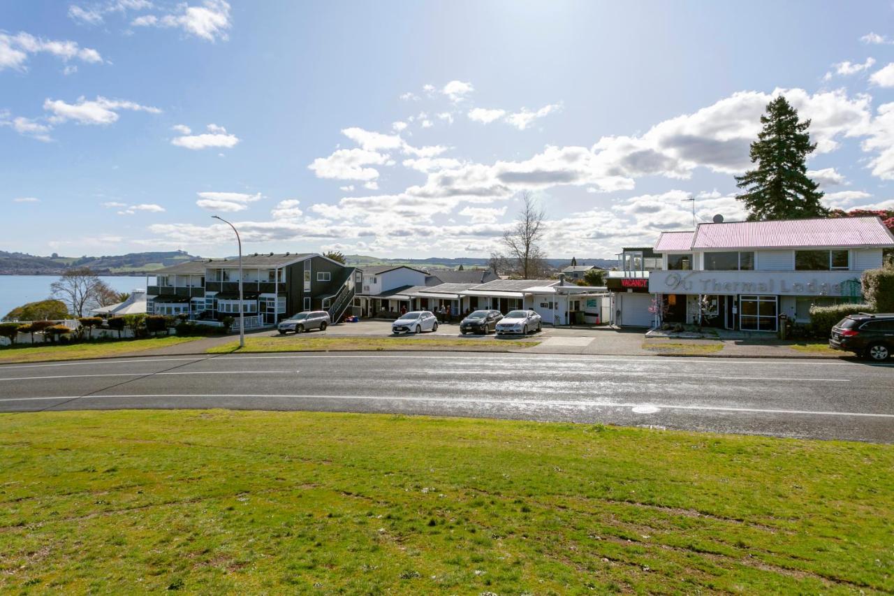 Vu Thermal Lodge - Adults Only Motel Taupo Exterior photo