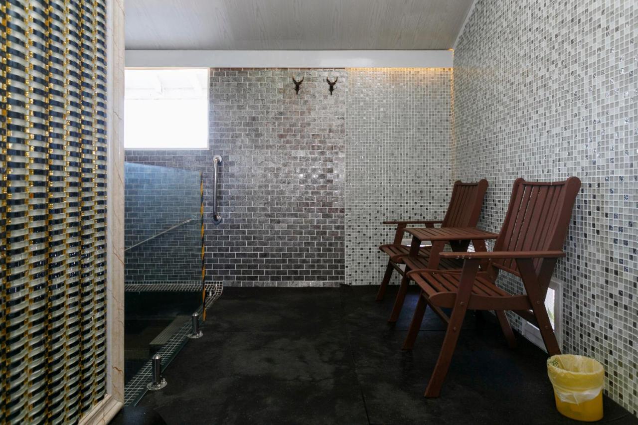Vu Thermal Lodge - Adults Only Motel Taupo Exterior photo